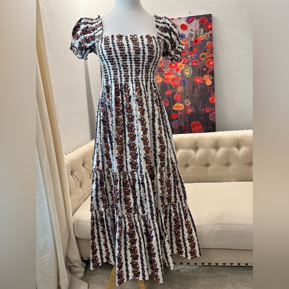 NWT O.P.T Daphne multi Floral Smocked Short Sleeve Maxi Dress L - Picture 3 of 11